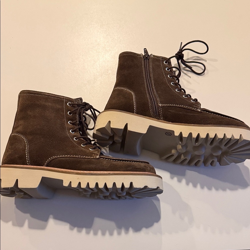 NEVER WORN Steve Madden Brown Suede Lug-Soled Combat Boots